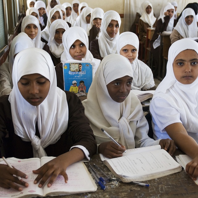 5952e9ceb4f2557a5589d4d827e7b819